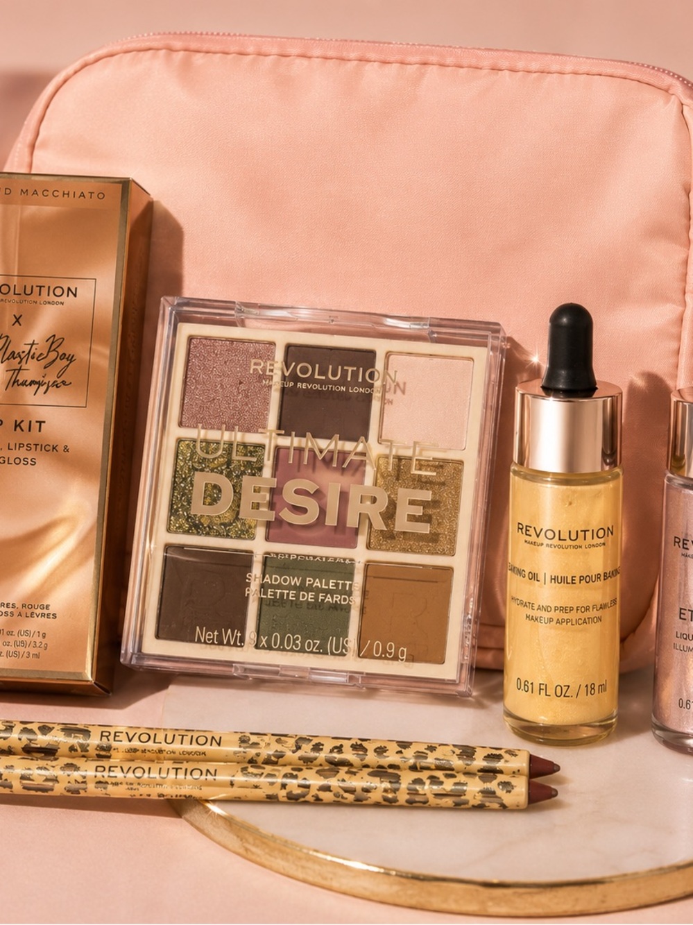 NEW Revolution Gift Set - 7 Pieces